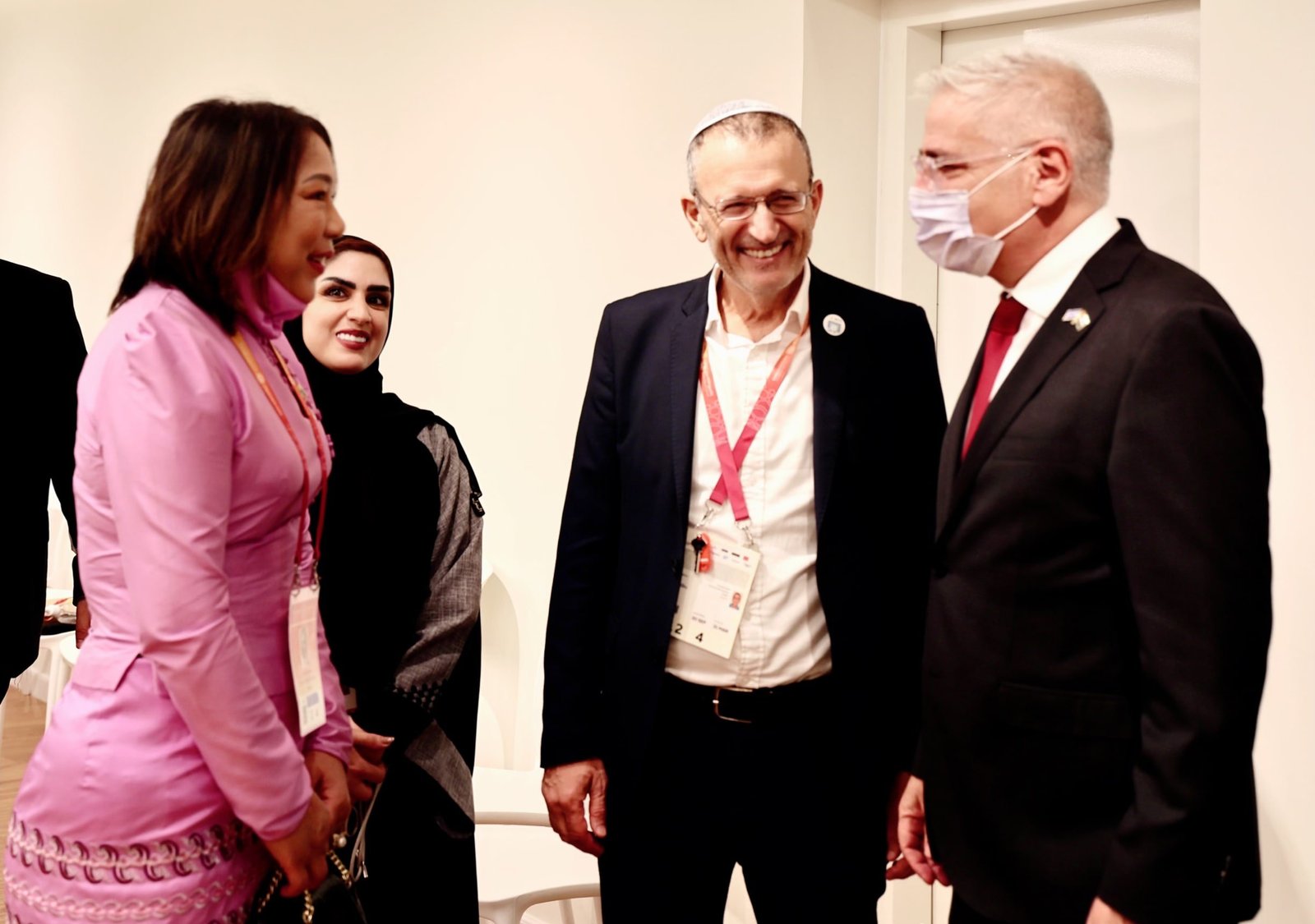 Levi Sap Nei Thang and the Ambassador of Israel for the UAE at Expo 2020 Dubai