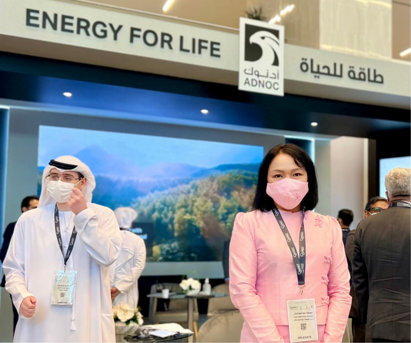 Levi Sap Nei Thang Attends Energy Conference in the United Arab Emirates