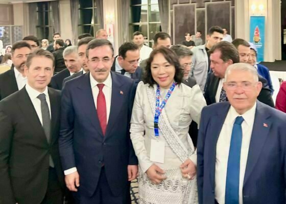 Levi Sap Nei Thang and the Vice President of Turkey